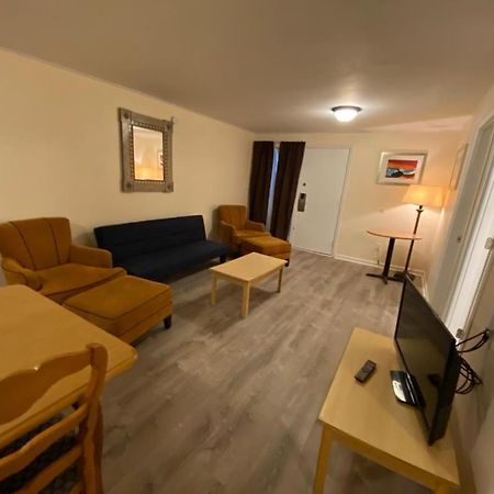 Oceanfront Twilight Surf Hotel Миртъл Бийч Екстериор снимка